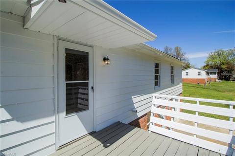 2611 Ingram Rd, High Point, NC 27263 photo 8
