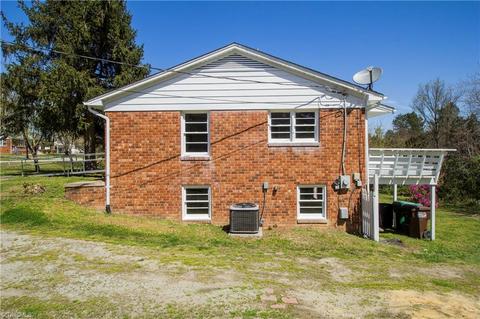 2611 Ingram Rd, High Point, NC 27263 photo 7