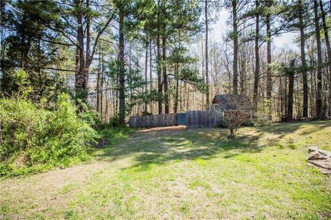 2611 Ingram Rd, High Point, NC 27263 photo 5