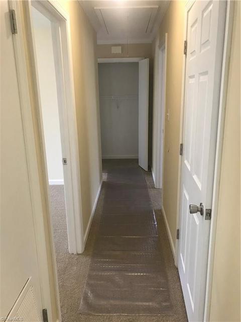 3604 Stonehurst Pl, High Point, NC 27265 photo 6