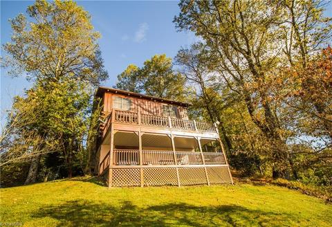919 Cascade Trl, Fancy Gap, VA 24328 photo 30