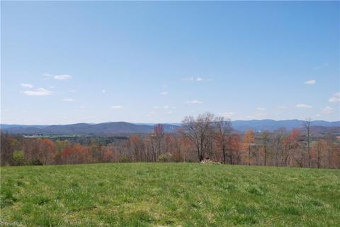 2883 N Lomax Rd, Traphill, NC 28685 photo 1