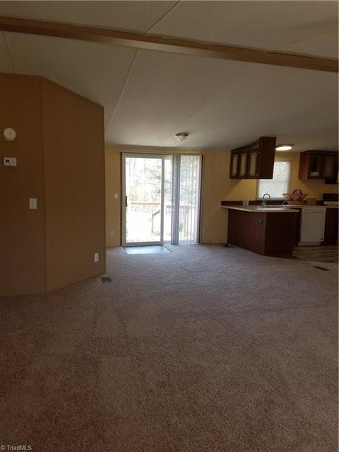 2006 High Bridge Rd, Pinnacle, NC 27043 photo 8