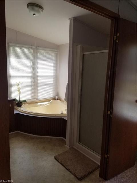2006 High Bridge Rd, Pinnacle, NC 27043 photo 17