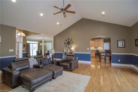 7502 Fox Chase Dr, Trinity, NC 27370 photo 6