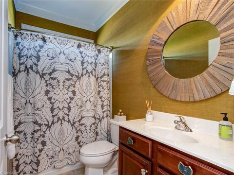 678 Nikyle Cir, High Point, NC 27265 photo 15