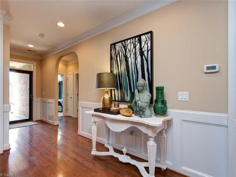 678 Nikyle Cir, High Point, NC 27265 photo 2