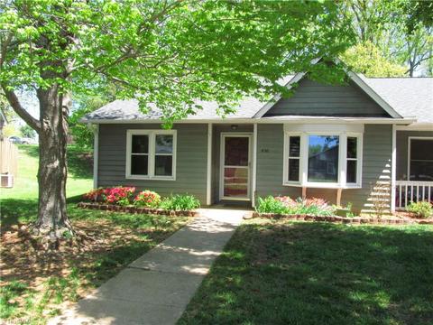 3130 Windchase Ct, High Point, NC 27265 photo 1