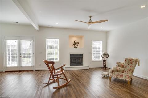 6461 Flintlock Ct, High Point, NC 27265 photo 8
