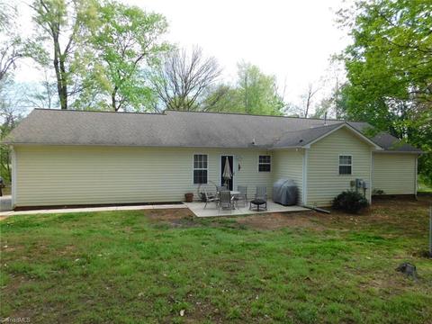 6548 Leah Justine Dr, Trinity, NC 27370 photo 13