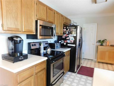 6548 Leah Justine Dr, Trinity, NC 27370 photo 5