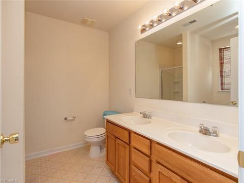 1132 Hawick Dr, High Point, NC 27264 photo 23