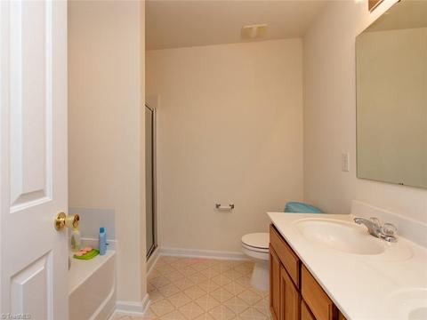 1132 Hawick Dr, High Point, NC 27264 photo 24