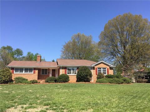 1500 Pinehurst Dr, High Point, NC 27262 photo 19