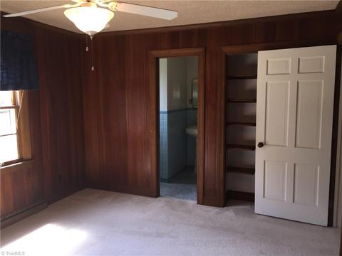 1500 Pinehurst Dr, High Point, NC 27262 photo 13