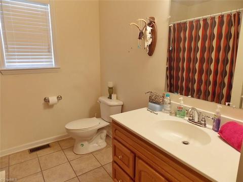 201 Saddle Brook Dr, Dobson, NC 27017 photo 16