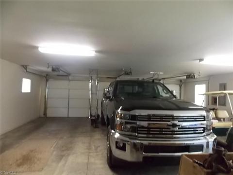 201 Saddle Brook Dr, Dobson, NC 27017 photo 22