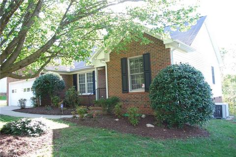 1801 Eric Dr, Graham, NC 27253 photo 2