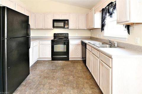 2845 Waterstone Loop, High Point, NC 27265 photo 7