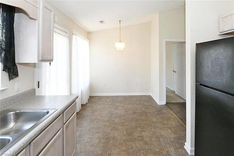2845 Waterstone Loop, High Point, NC 27265 photo 9