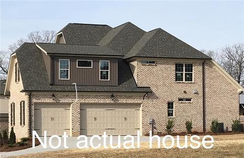 148 Pinnacle Dr, High Point, NC 27265 photo 4