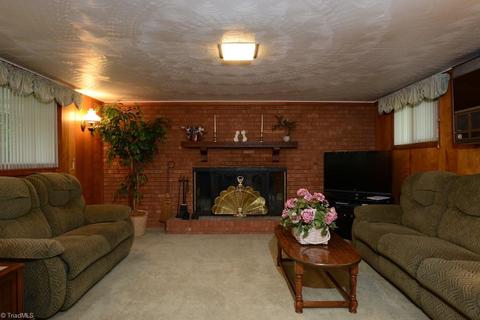 512 Florham Dr, High Point, NC 27262 photo 8