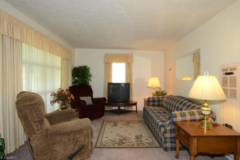 512 Florham Dr, High Point, NC 27262 photo 28