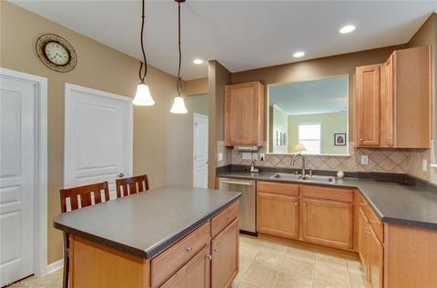 4604 Freestone St, High Point, NC 27265 photo 13