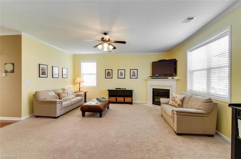 4604 Freestone St, High Point, NC 27265 photo 7