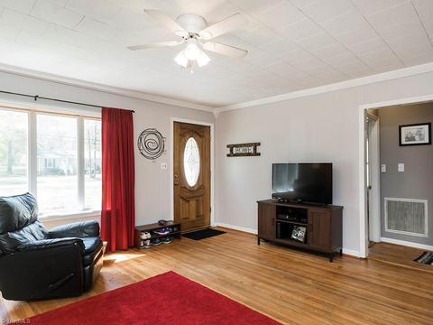 204 Sunset Dr, Elon, NC 27244 photo 4