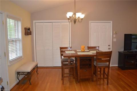 1525 Bald Hill Loop, Madison, NC 27025 photo 10