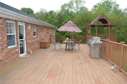 1525 Bald Hill Loop, Madison, NC 27025 photo 5
