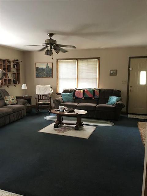1015 Bryan Rd, Danbury, NC 27016 photo 8