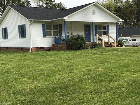 1015 Bryan Rd, Danbury, NC 27016 photo 4