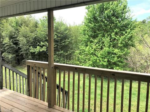519 Warbler Ct, High Point, NC 27262 photo 13