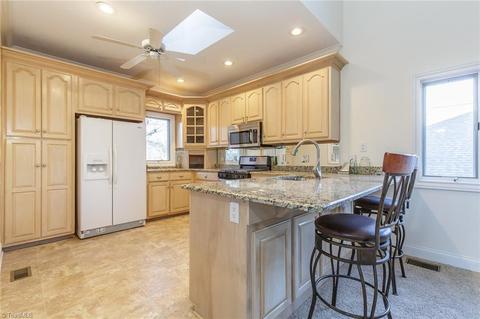 6 Poplar, Elon, NC 27244 photo 5