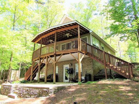 439 Dockside Ter, Denton, NC 27239 photo 5