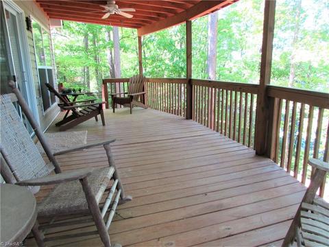 439 Dockside Ter, Denton, NC 27239 photo 7