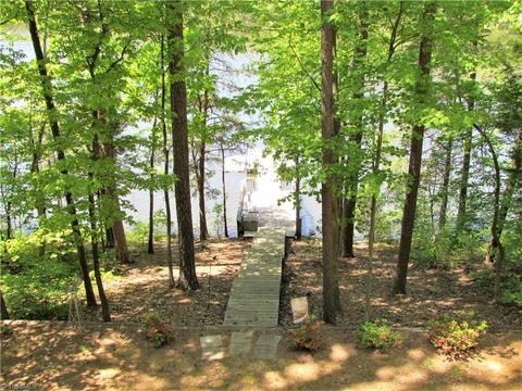 439 Dockside Ter, Denton, NC 27239 photo 8