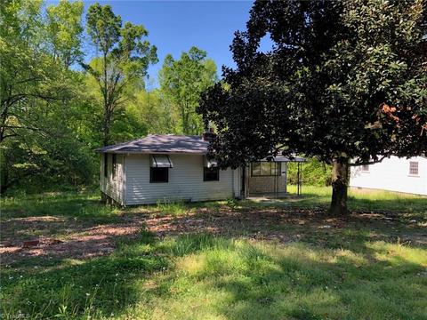 4699 Alford St, Trinity, NC 27370 photo 2