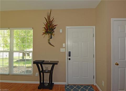 1277 Silverstone Ct, High Point, NC 27265 photo 27