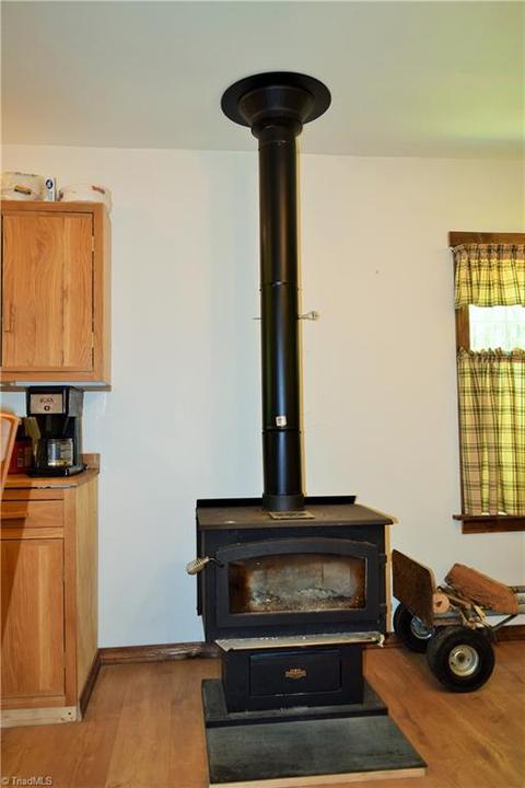 2180 Dillard Rd, Madison, NC 27025 photo 17