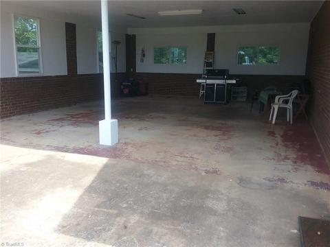 284 Countryside Rd, Harmony, NC 28634 photo 29