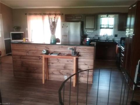284 Countryside Rd, Harmony, NC 28634 photo 5