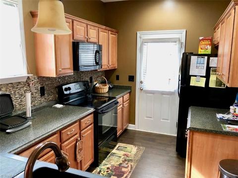 604 Tryon Ave, High Point, NC 27260 photo 5