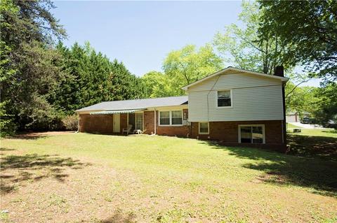 124 Rolling Rd, Madison, NC 27025 photo 5