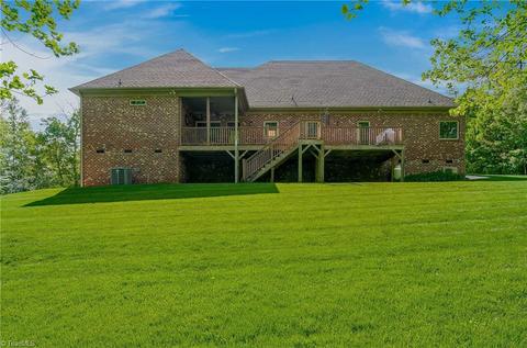 522 Brown Rd, King, NC 27021 photo 6