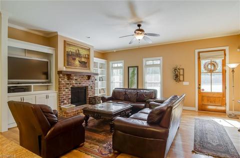 522 Brown Rd, King, NC 27021 photo 10