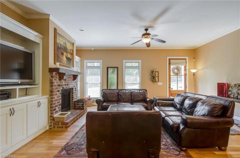 522 Brown Rd, King, NC 27021 photo 8