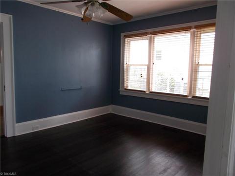 504 Sunset Dr, High Point, NC 27262 photo 6